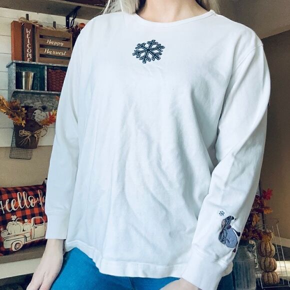 Vintage Disney’s Winnie the Pooh Eeyore Snowflake Long Sleeve Winter T Shirt - Picture 3 of 10